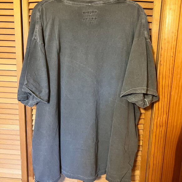 Emy Ave - Wild Woman Tiger tee - L/XL - Picture 4 of 4